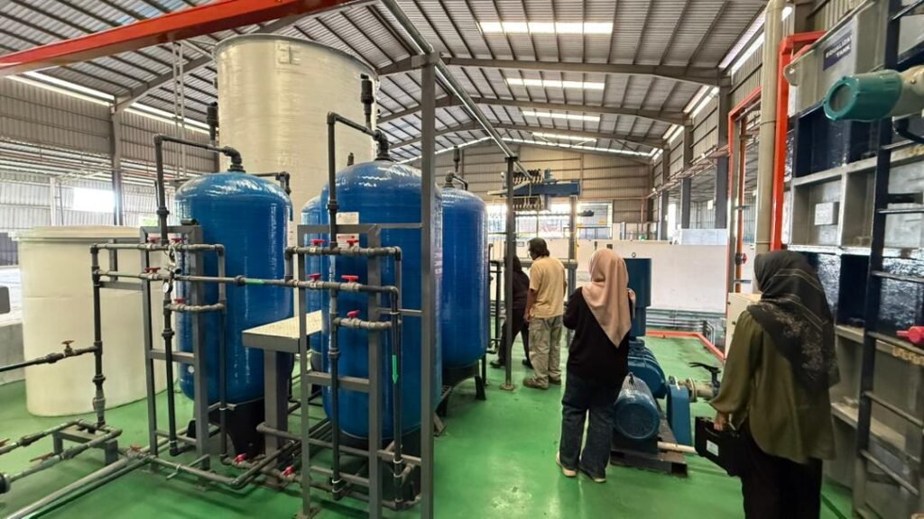 WhatsApp Image 2025-09-13 at 00.26.38_b48fa464